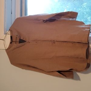 Brand of the item is emoi. The color is tan. It’s a light weight.